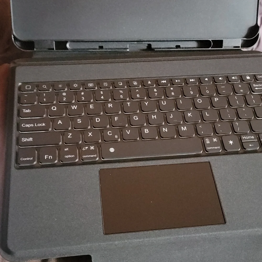 Touchpad keyboard case